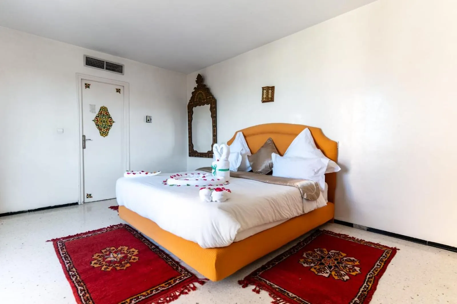 Hotel Le Grand Imilchil Marrakesh 3*,