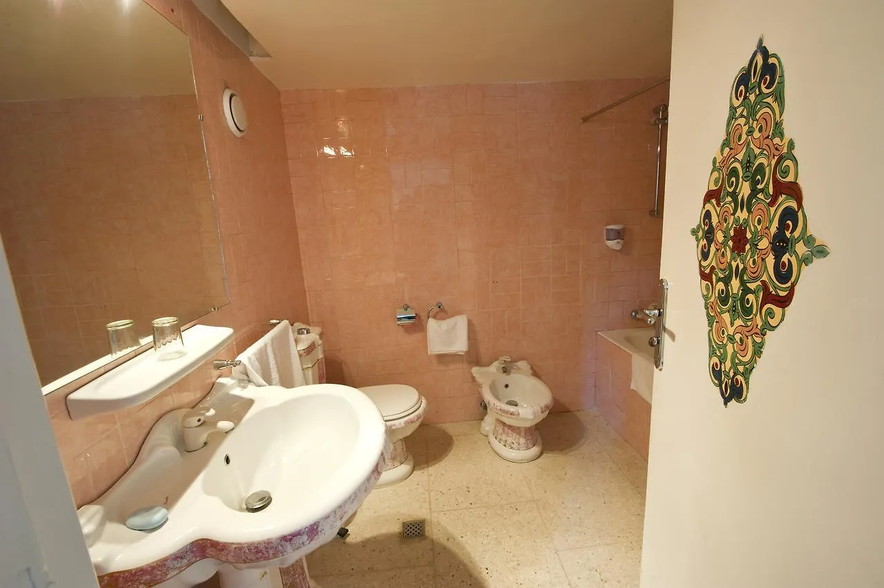 Hotel Le Grand Imilchil Marrakesh 3*,  Morocco